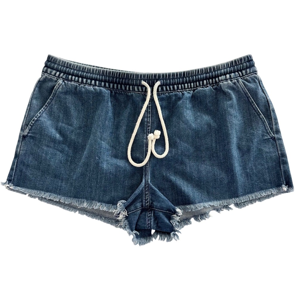 Aerie Womens Size Large Blue Soft Denim‎ Pull On Shorts Medium Wash Raw Hem